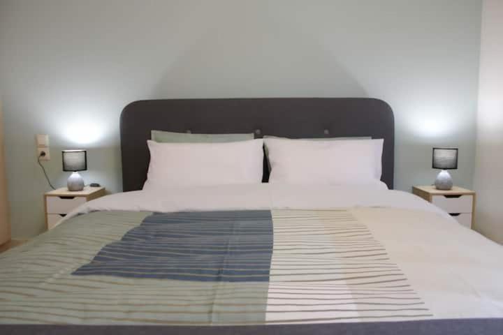 Cozy Modern Apartment Ioannina Ngoại thất bức ảnh